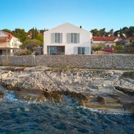 Villa Casa Familija *